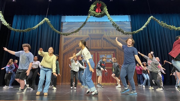 White Christmas Play Practice
